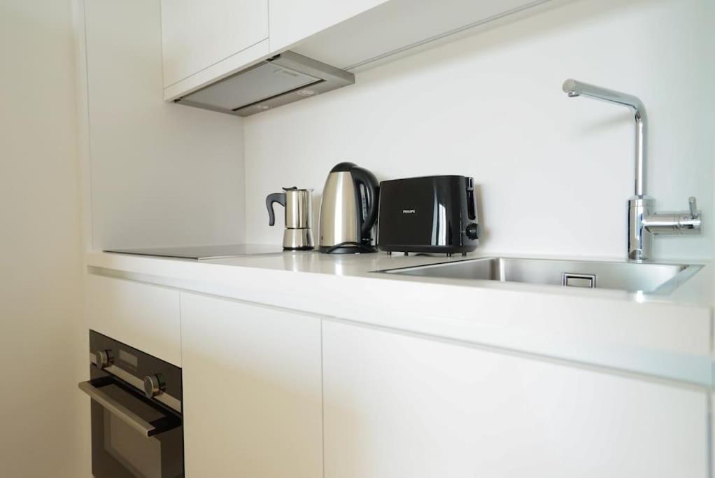 Apartment With Terrace Near Metro Station And Spa เวียนนา ภายนอก รูปภาพ
